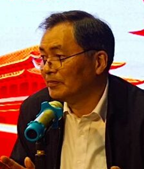 黄善明的照片