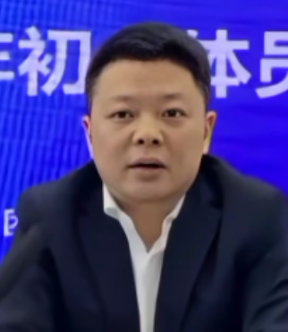 张天安的照片