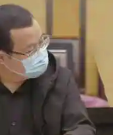 陆里的照片