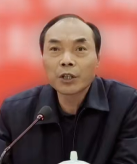 张明的照片